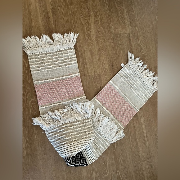 Hobby Lobby Woven Table Runner with Fringe - Picture 4 of 5